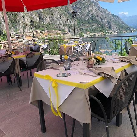 Hotel Alla Noce Limone sul Garda Eksteriør bilde