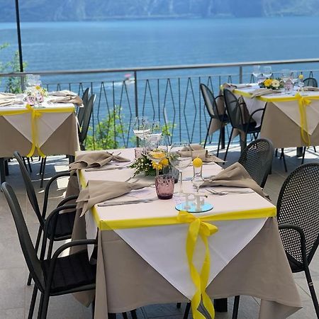 Hotel Alla Noce Limone sul Garda Eksteriør bilde